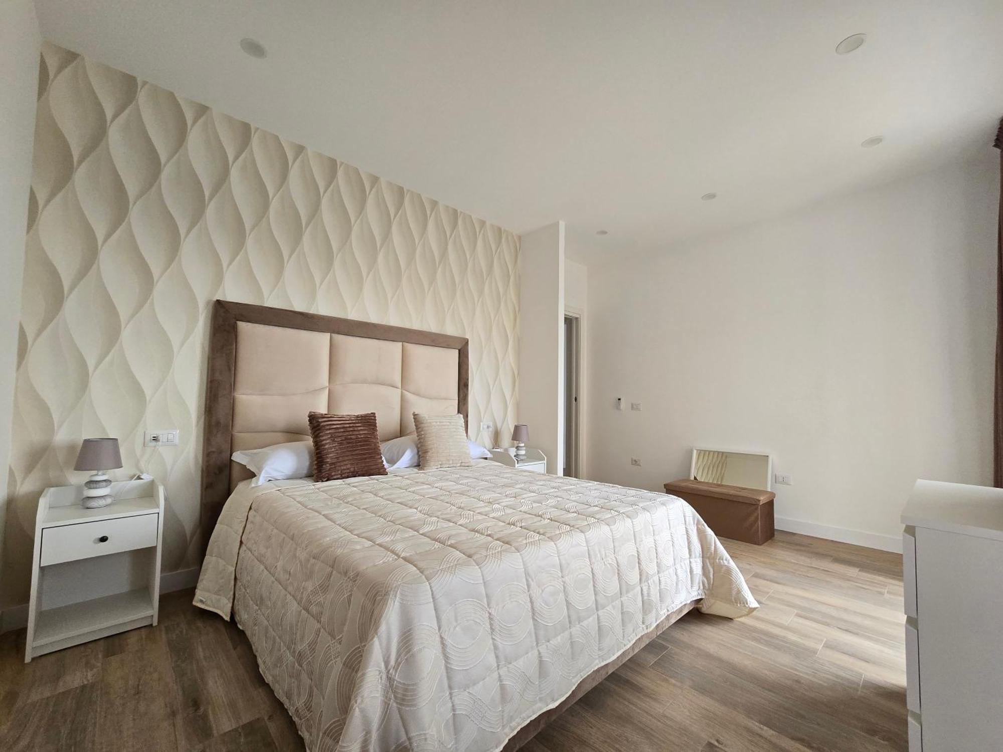 Nonno Angelo - 4 Bedrooms With Free Parking & Seaview Balcony 索伦托 外观 照片