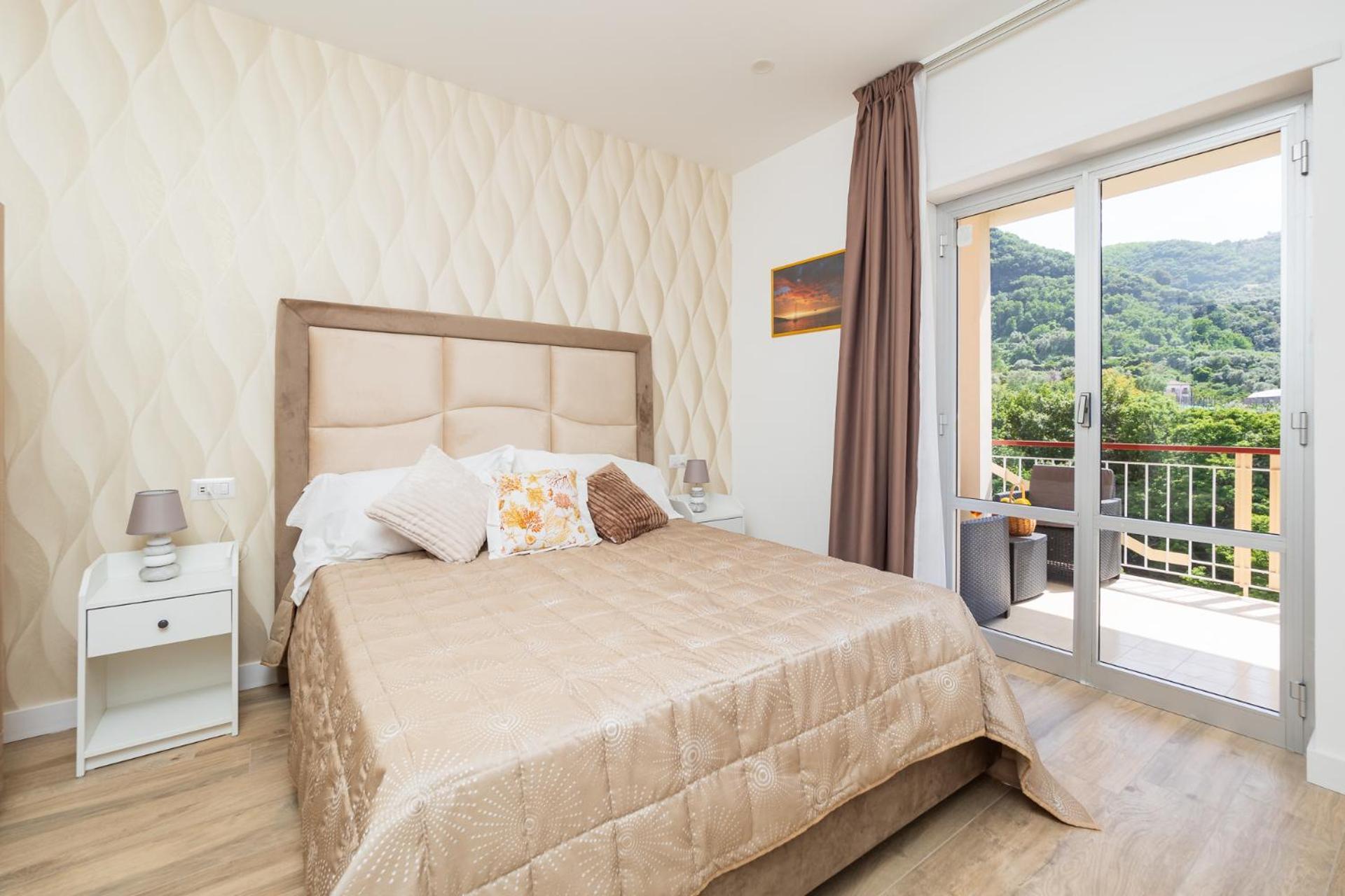 Nonno Angelo - 4 Bedrooms With Free Parking & Seaview Balcony 索伦托 外观 照片
